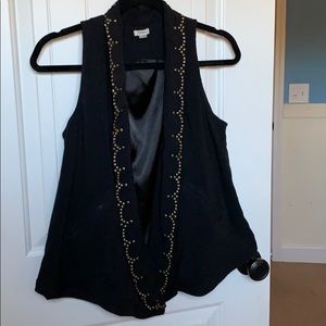 Fossil vest